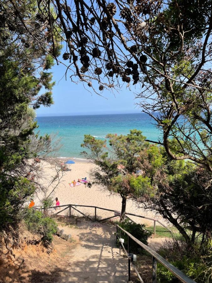 Sun Sea of Sardinia Villa Pula Bagian luar foto